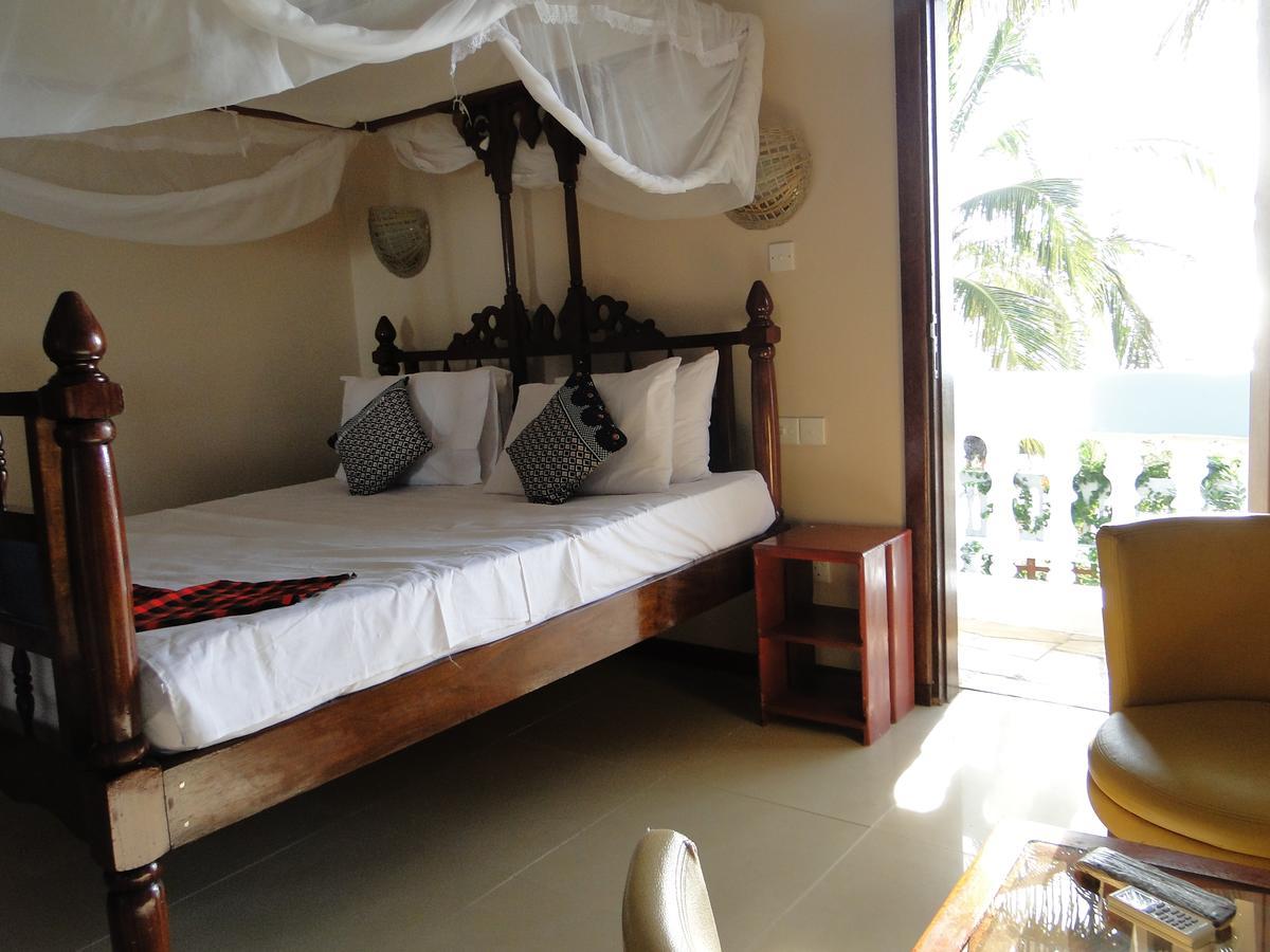 Pwani Silver Sand Beach Hotel Занзибар Экстерьер фото