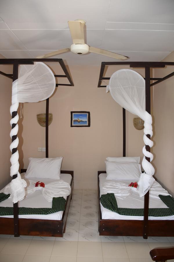 Pwani Silver Sand Beach Hotel Занзибар Экстерьер фото