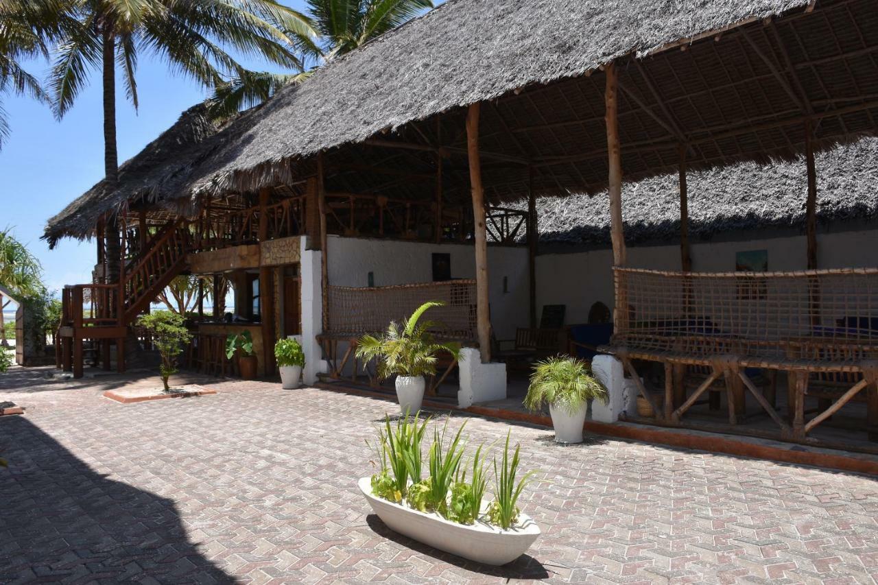 Pwani Silver Sand Beach Hotel Занзибар Экстерьер фото
